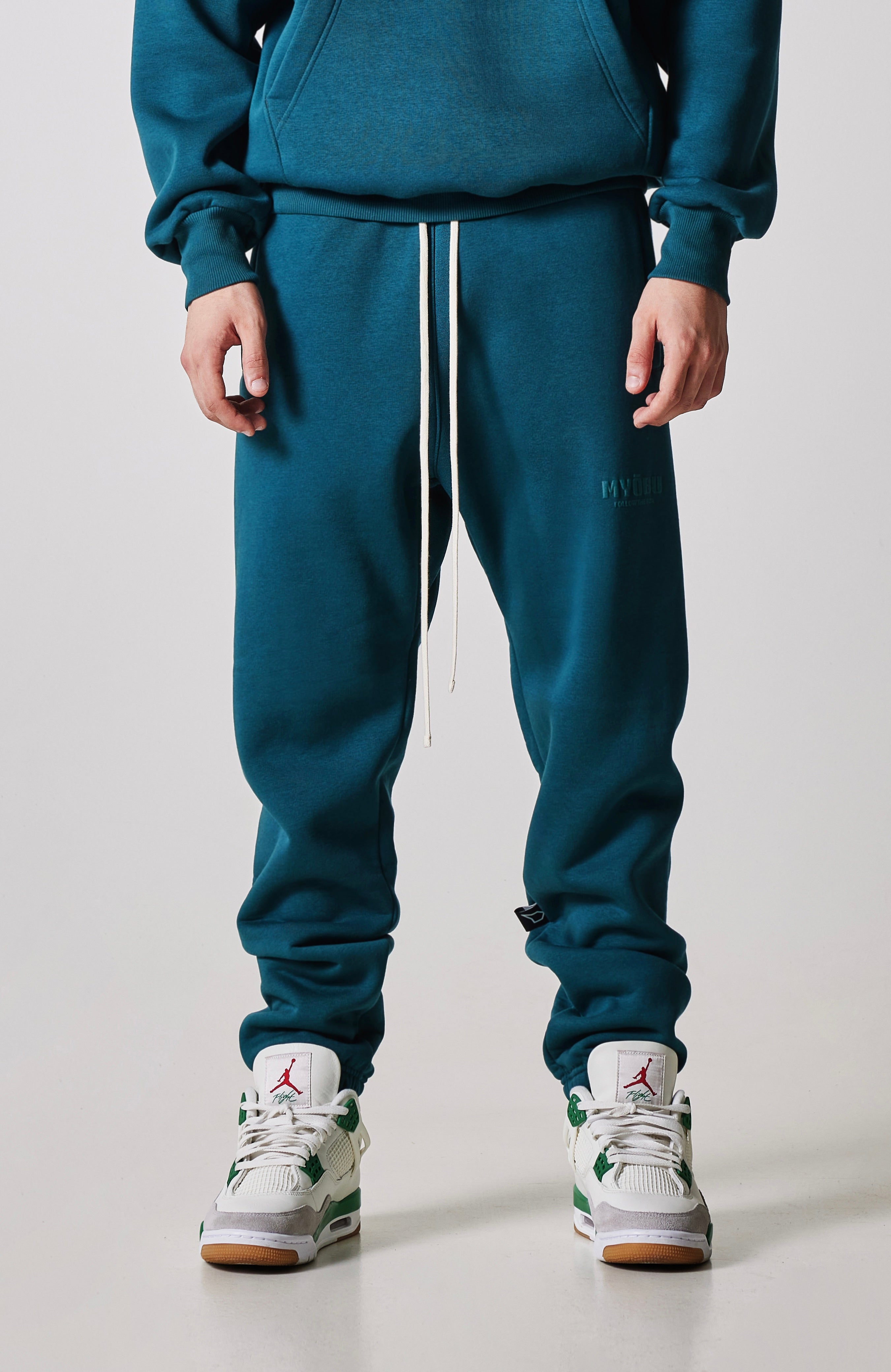 MYŌBU PETROL SWEATPANTS