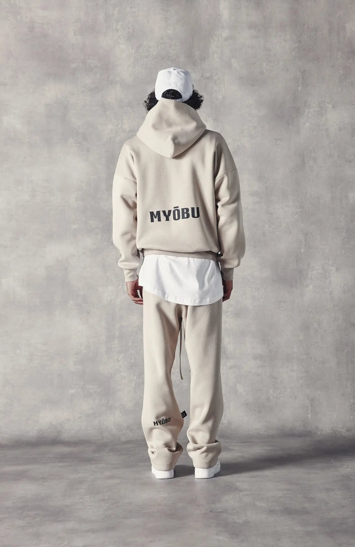 MYŌBU SAND HOODIE