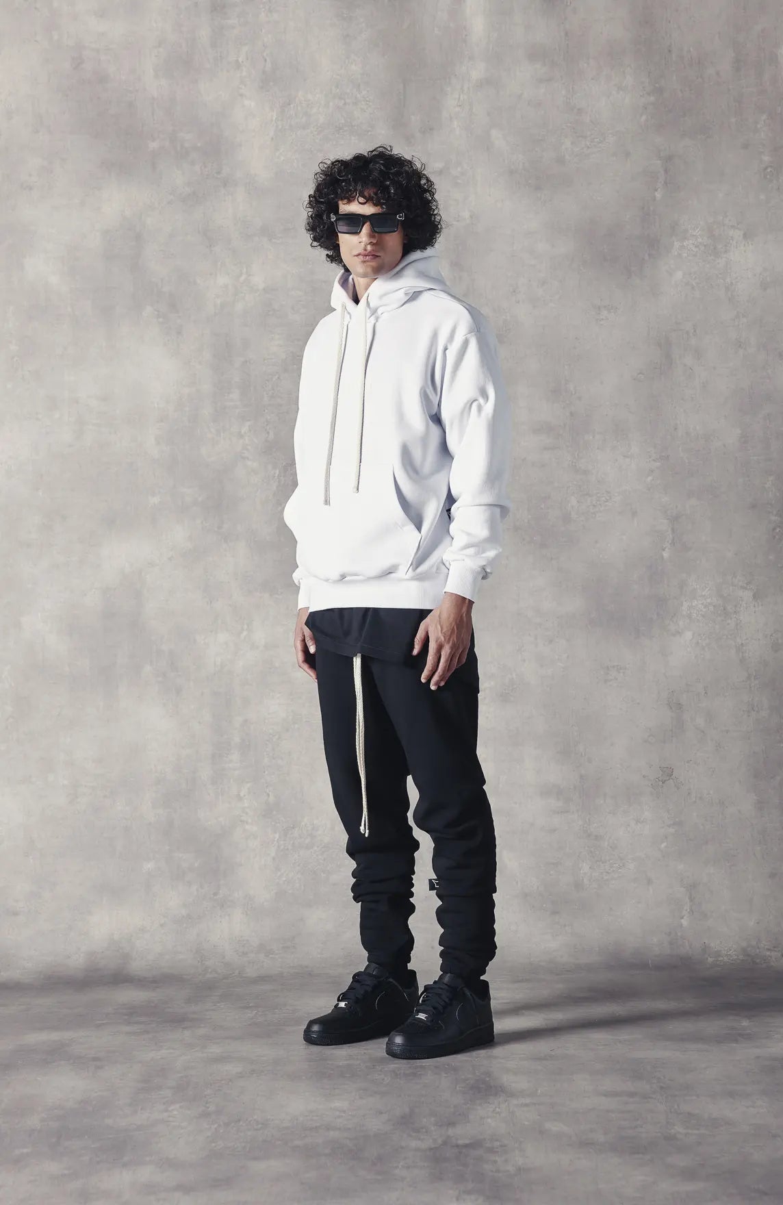 MYŌBU BLACK SWEATPANTS