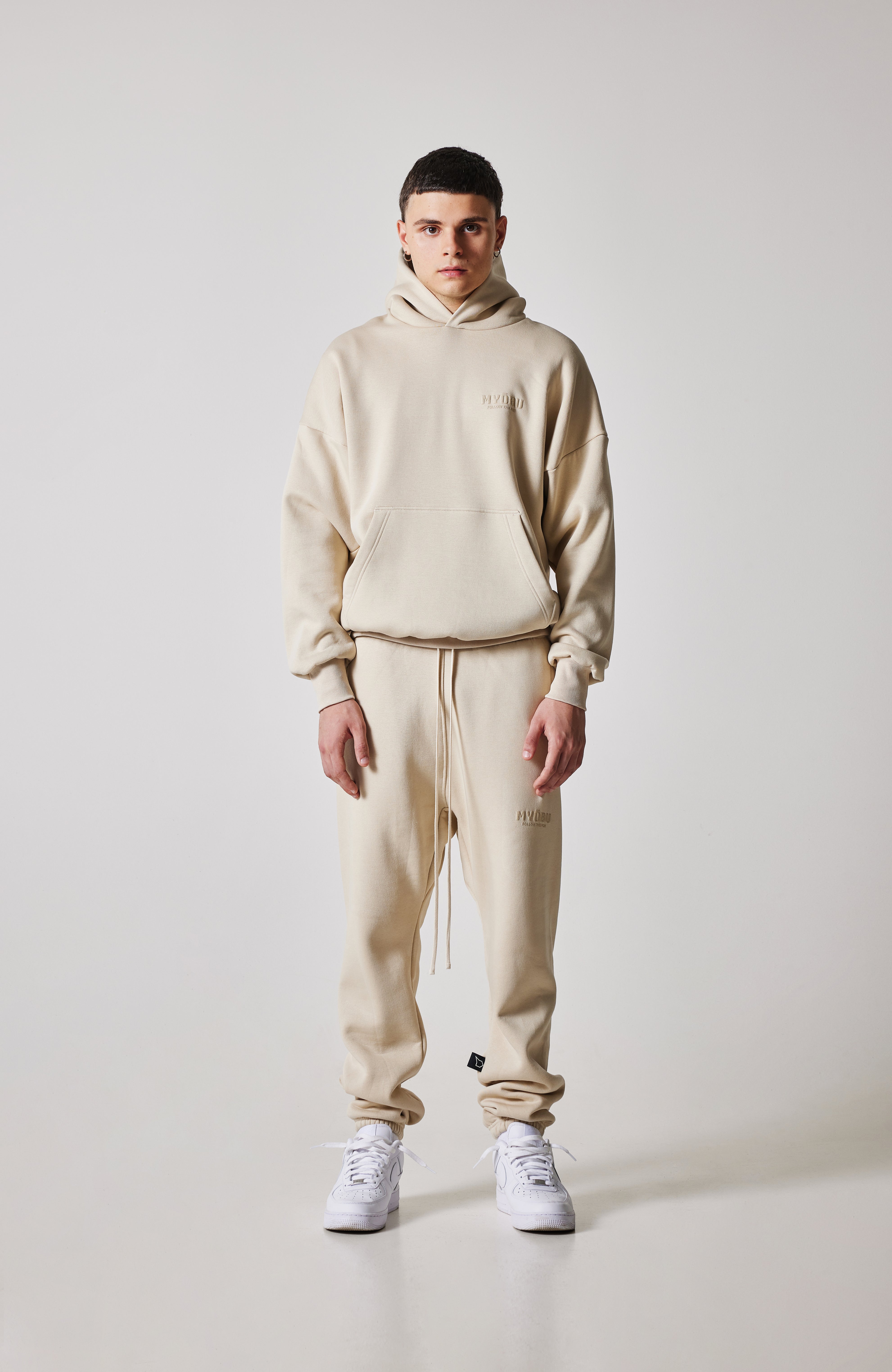 MYŌBU SUGAR SWEATPANTS